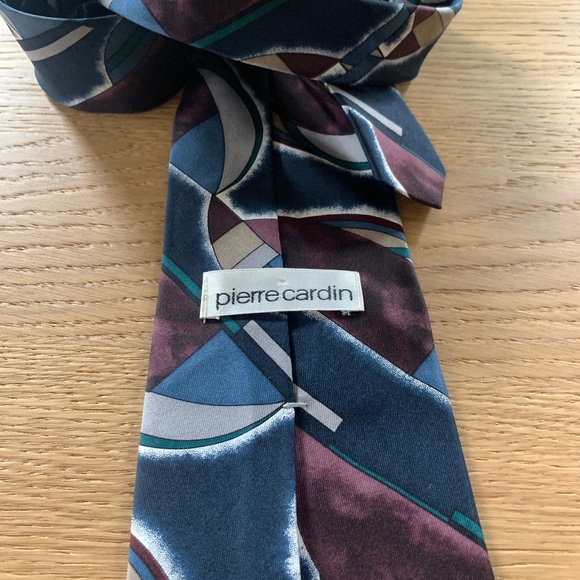 Vintage Pierre Cardin All Silk Tie - Picture 1 of 5